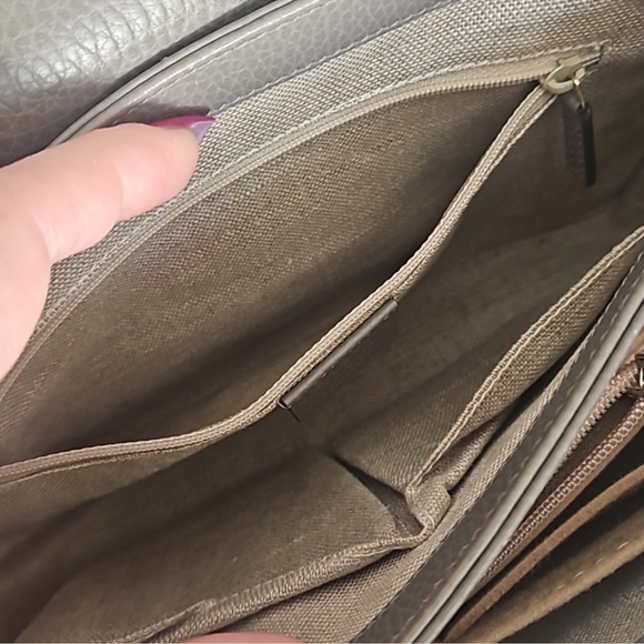 Gucci Taupe Pebbled Leather Shoulder Bag with COA - Picture 8 of 13